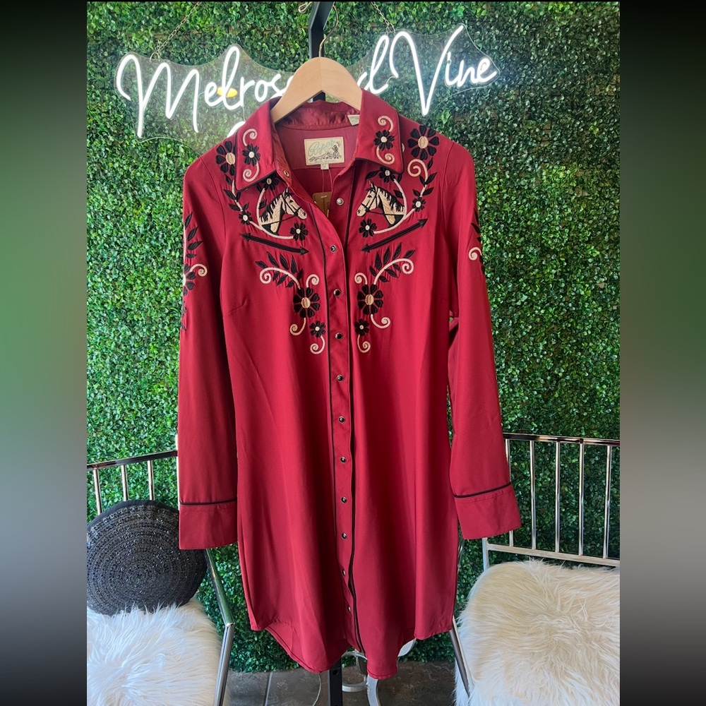 Roper Red Embroidered Button Down Shirt/tunic dress
